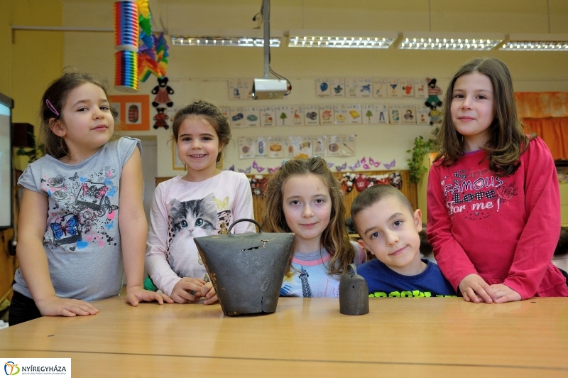 Farsangolás a Jókai Mór iskolában