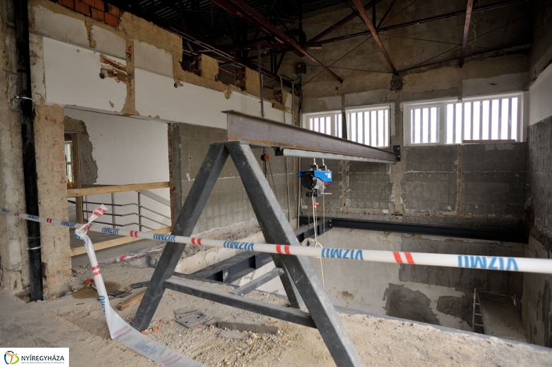 BUSZACSA felújítás 20160218