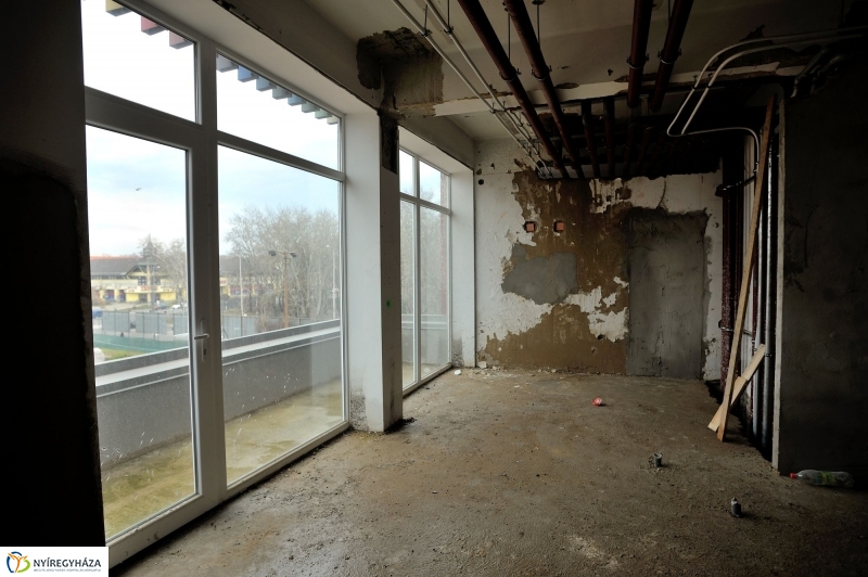 BUSZACSA felújítás 20160218