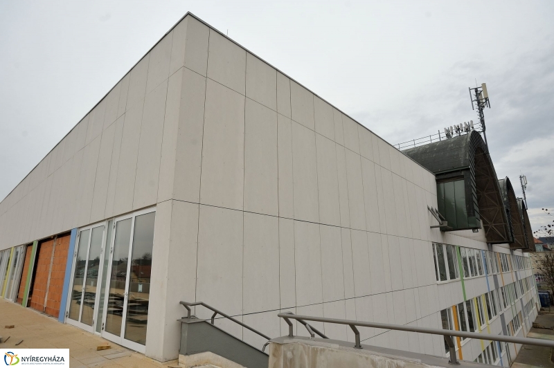 BUSZACSA felújítás 20160218