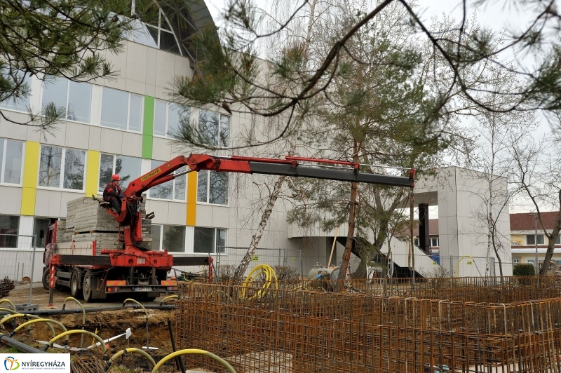 BUSZACSA felújítás 20160218