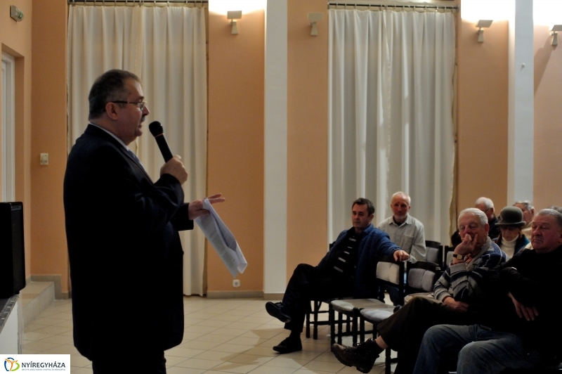 Polgári Szalon Dr. Lupkovics Györggyel