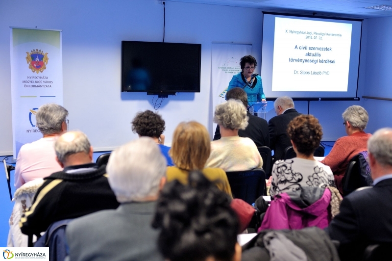 Jogi, pénzügyi konferencia civil szervezeteknek