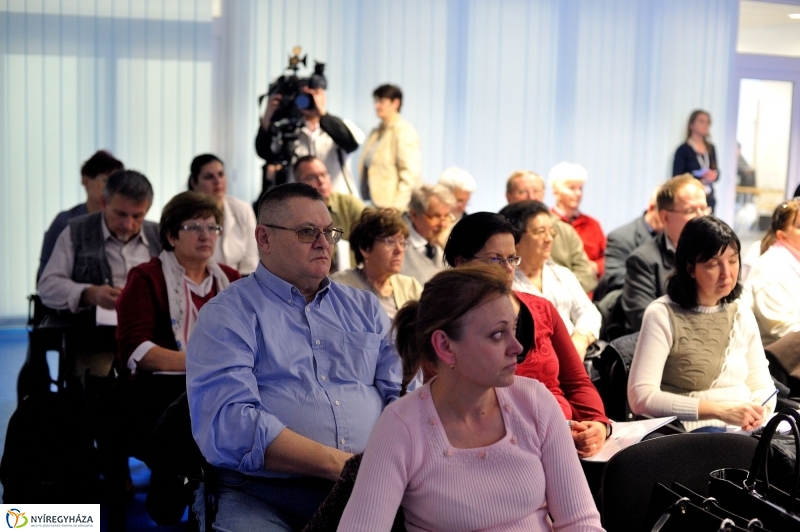 Jogi, pénzügyi konferencia civil szervezeteknek