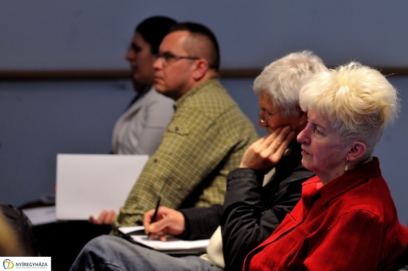 Jogi, pénzügyi konferencia civil szervezeteknek