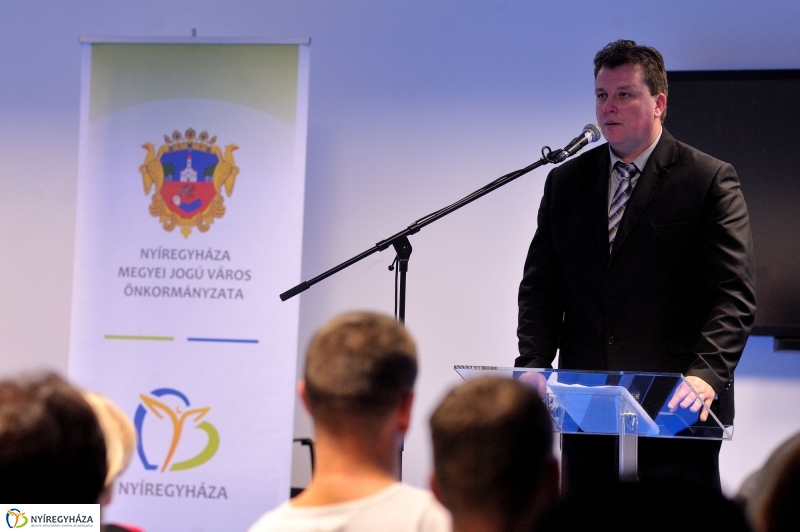 Jogi, pénzügyi konferencia civil szervezeteknek