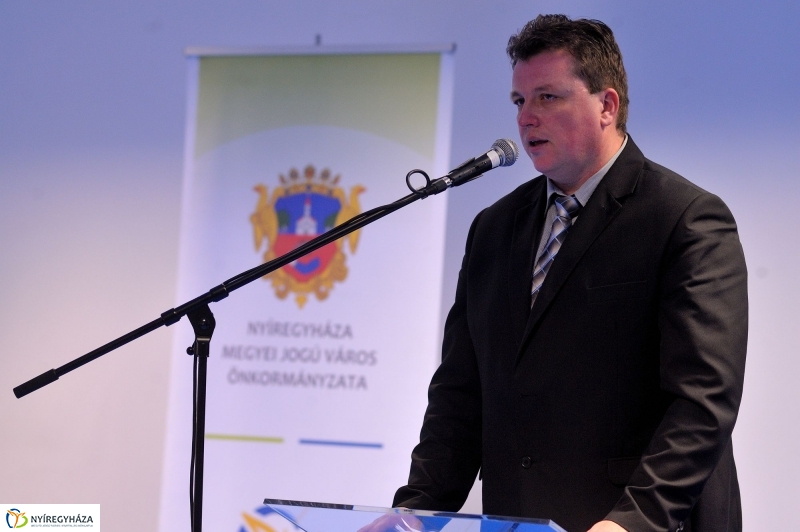 Jogi, pénzügyi konferencia civil szervezeteknek