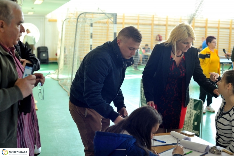 Kollégiumok asztalitenisz versenye