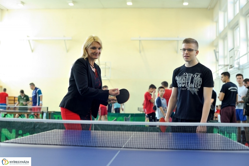 Kollégiumok asztalitenisz versenye