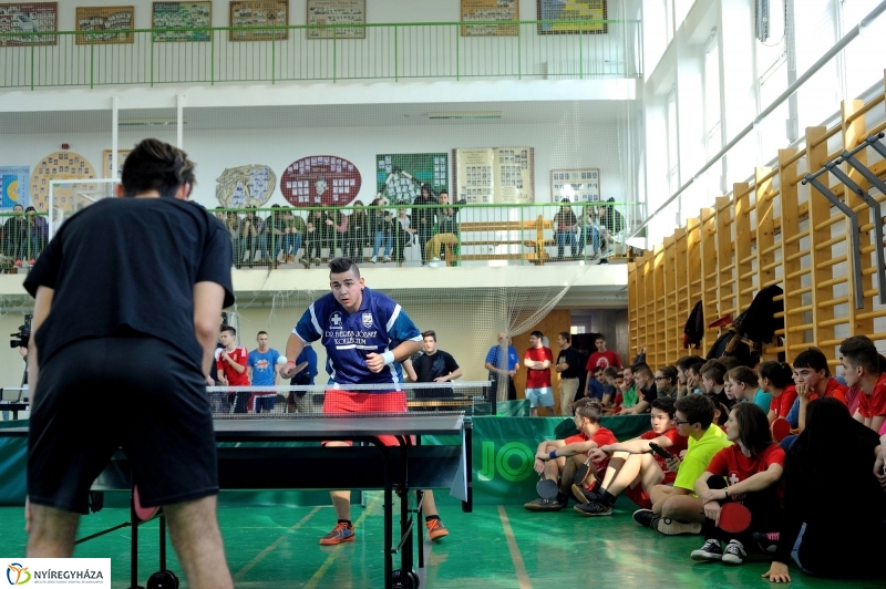 Kollégiumok asztalitenisz versenye