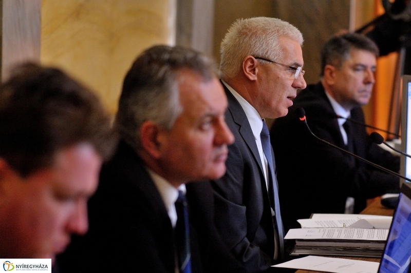 Városi Közgyűlés 20160225