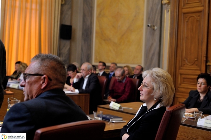 Városi Közgyűlés 20160225