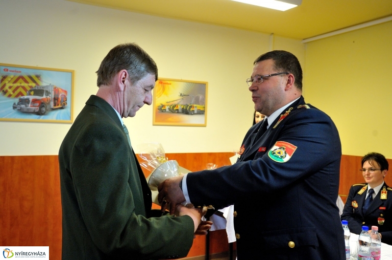 Elismerések a Polgári Védelmi Napon