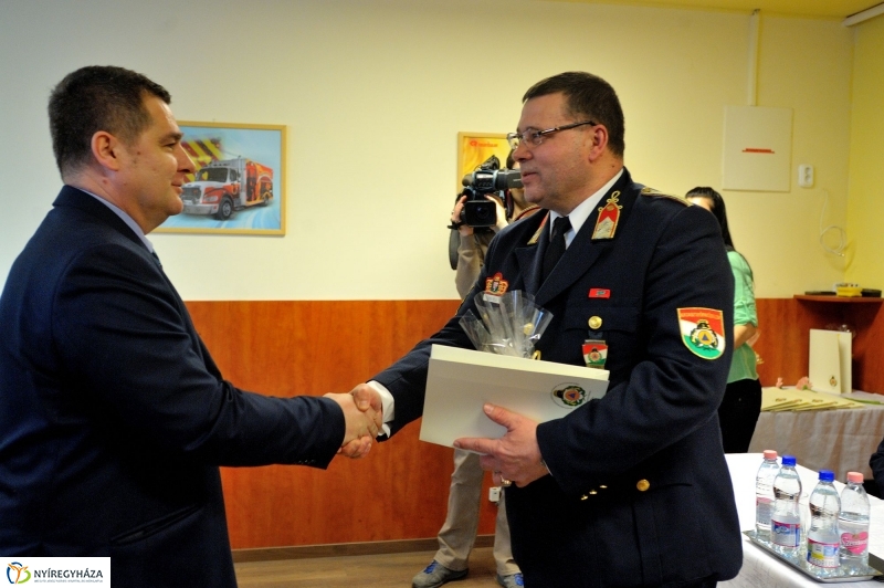 Elismerések a Polgári Védelmi Napon
