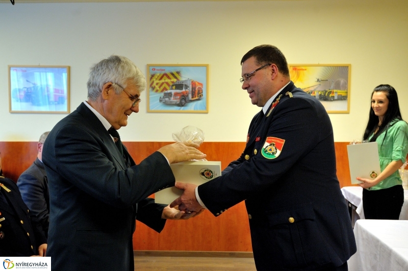 Elismerések a Polgári Védelmi Napon