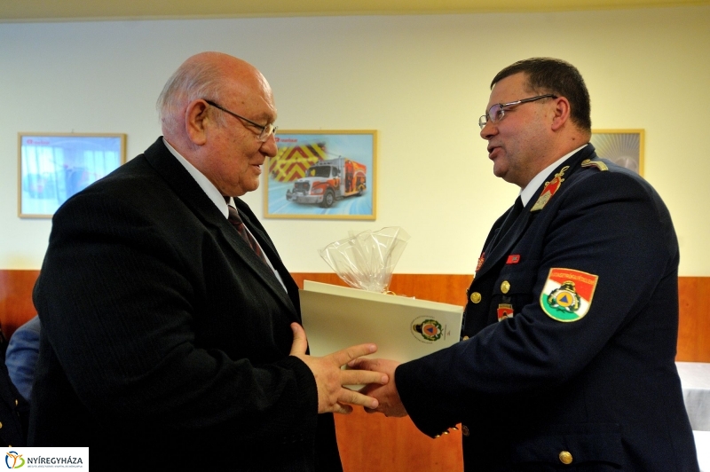 Elismerések a Polgári Védelmi Napon