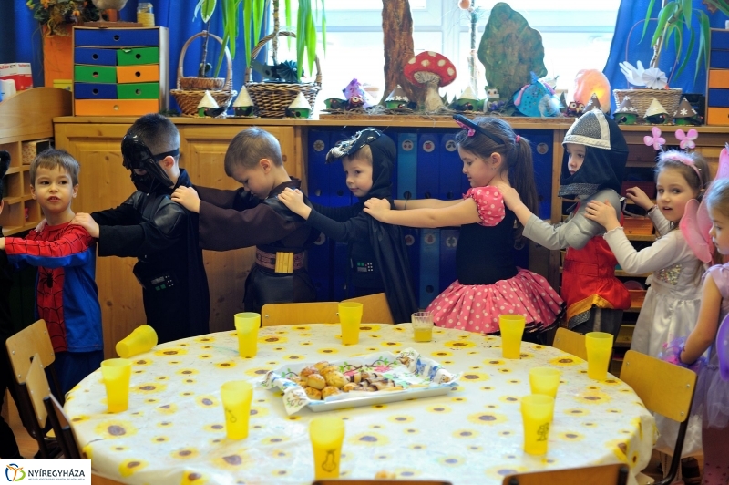 Farsangolás a Margaréta óvodában