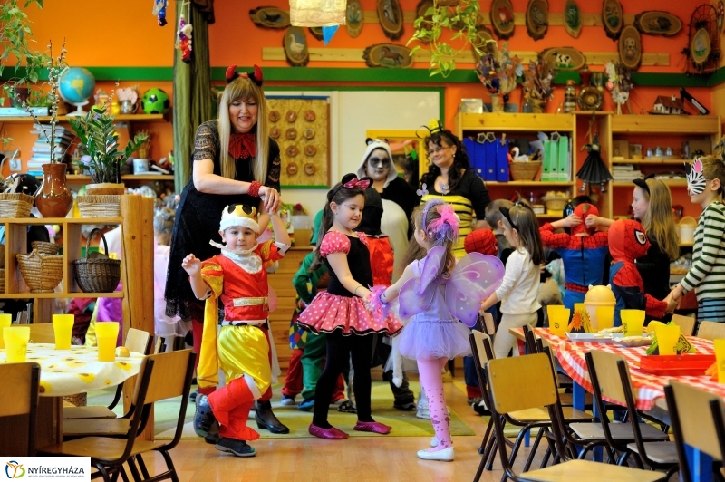Farsangolás a Margaréta óvodában