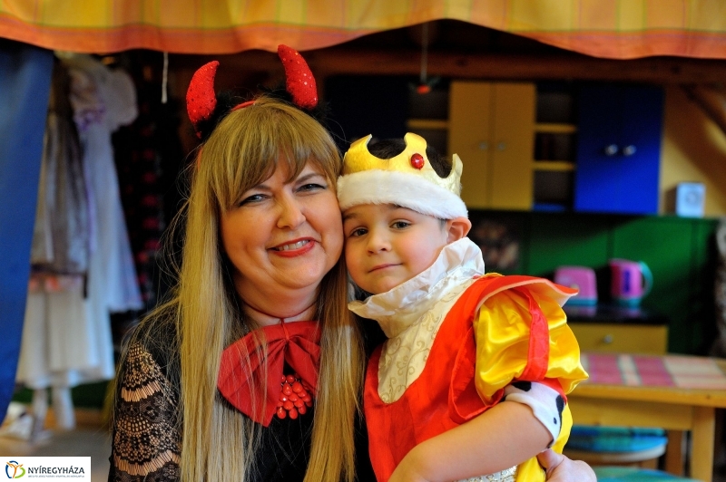 Farsangolás a Margaréta óvodában