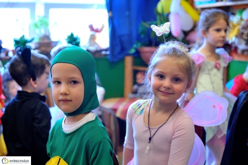 Farsangolás a Margaréta óvodában