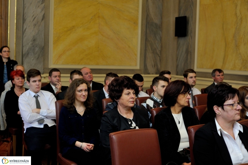 Műsor az áldozatok emlékére