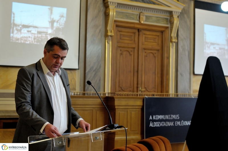 Műsor az áldozatok emlékére