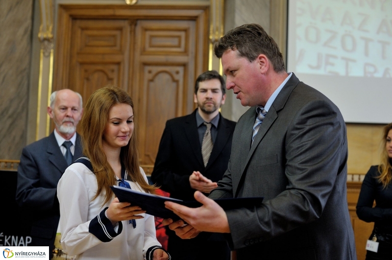 Műsor az áldozatok emlékére