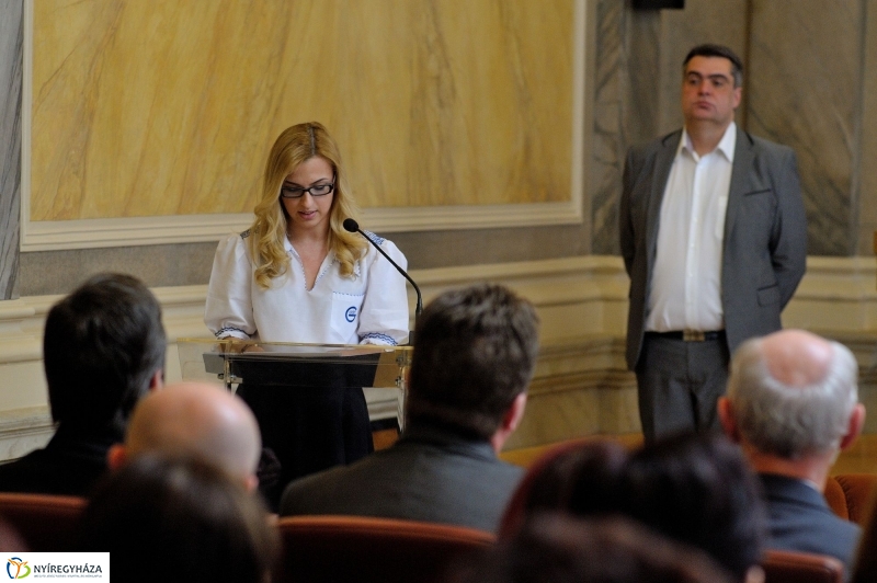 Műsor az áldozatok emlékére