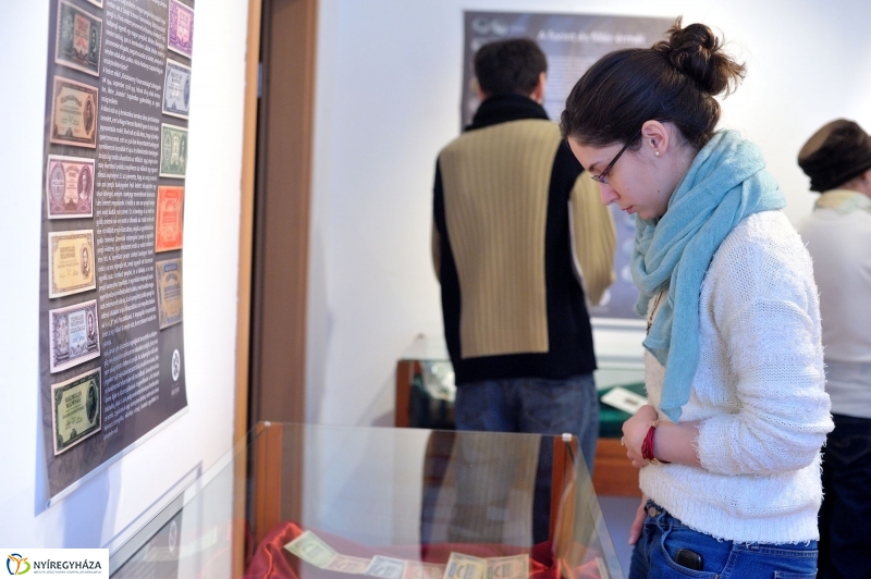 Kiállítás a forint történetéről