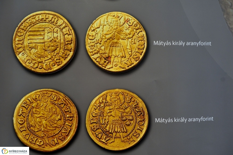 Kiállítás a forint történetéről