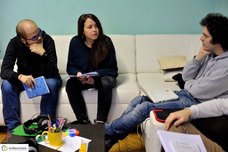 Idegen nyelvi program a Mustárházban