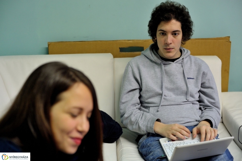 Idegen nyelvi program a Mustárházban