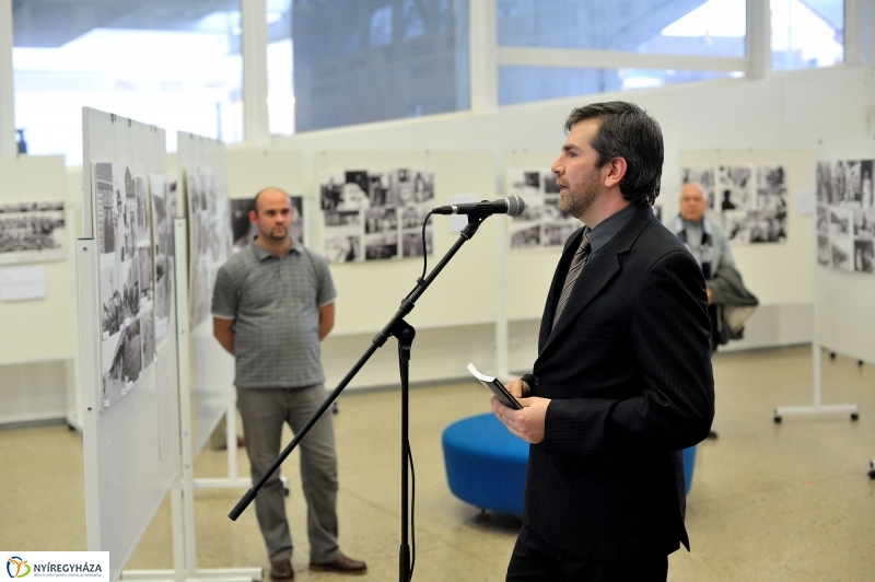 A doni fotós - kiállítás megnyitó