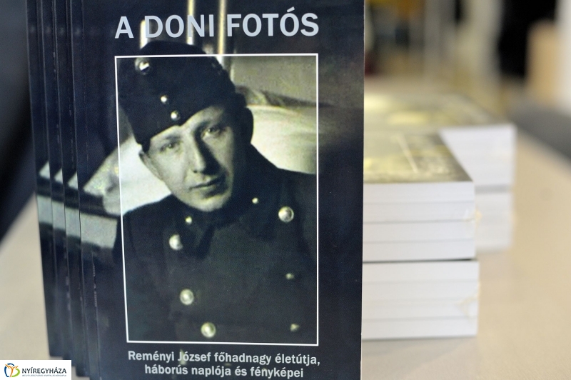 A doni fotós - kiállítás megnyitó