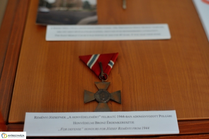 A doni fotós - kiállítás megnyitó