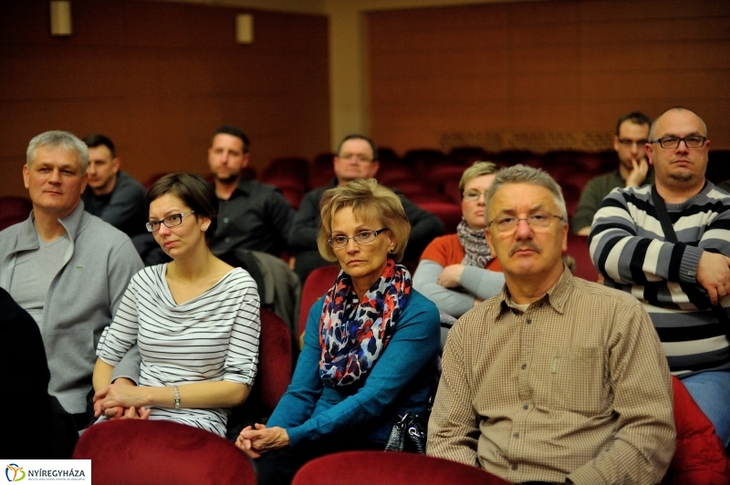A hadifogoly -  Vujity Tvrtko előadása Nyíregyházán