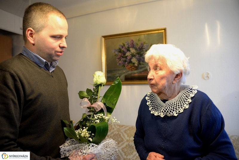 Csekk Jánosné köszöntése