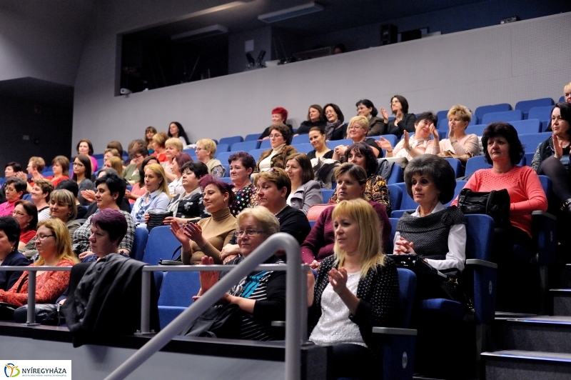 Nőnapi ünnepi műsor