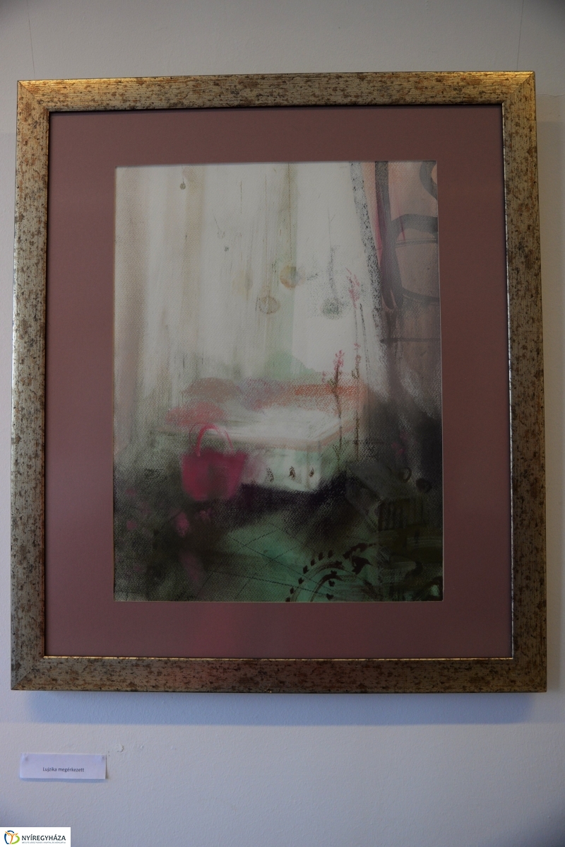 Palotai Erzsébet festőművész kiállításmegnyitója