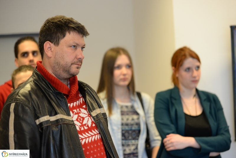 Palotai Erzsébet festőművész kiállításmegnyitója