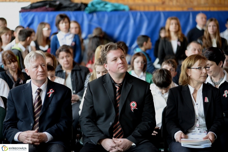 Erasmus tanusítványok átadása a Göllesz  Speciális Szakiskolában