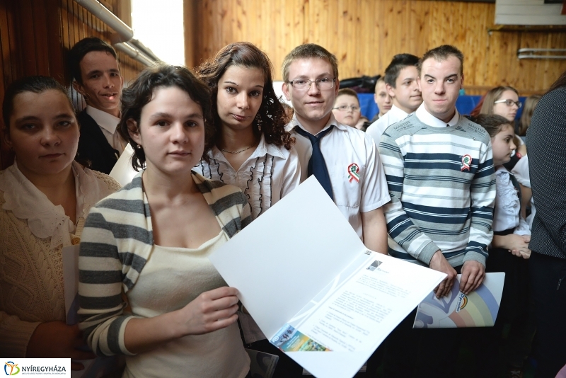 Erasmus tanusítványok átadása a Göllesz  Speciális Szakiskolában