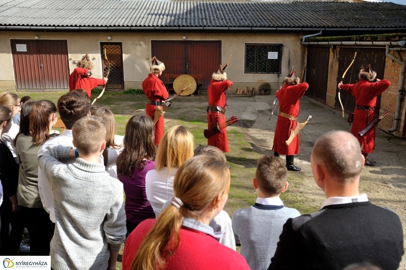 A honfoglaló magyarok emlékanyaga