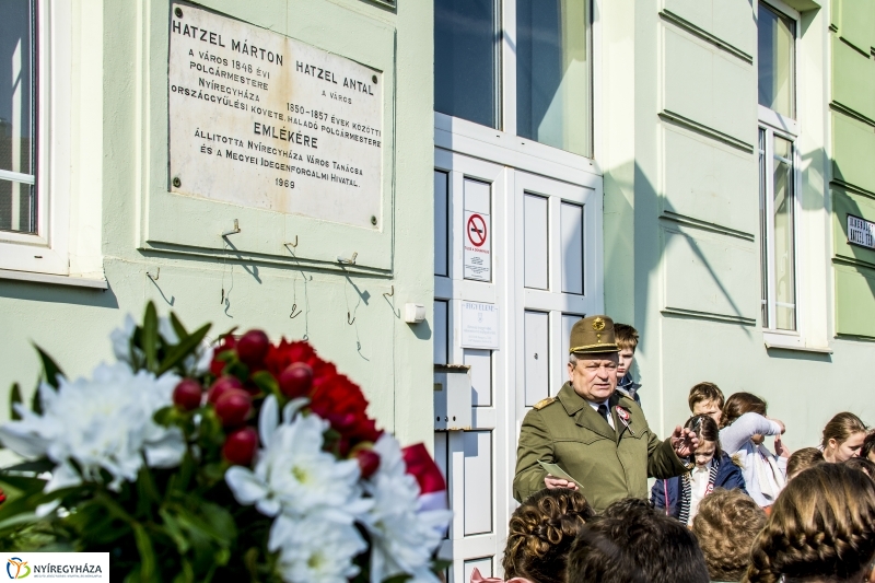 Koszorúzások városszerte