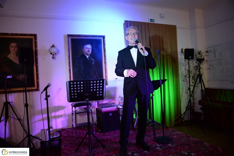 Egy este Granville-lel és Gerome-mal a Bencs Villában