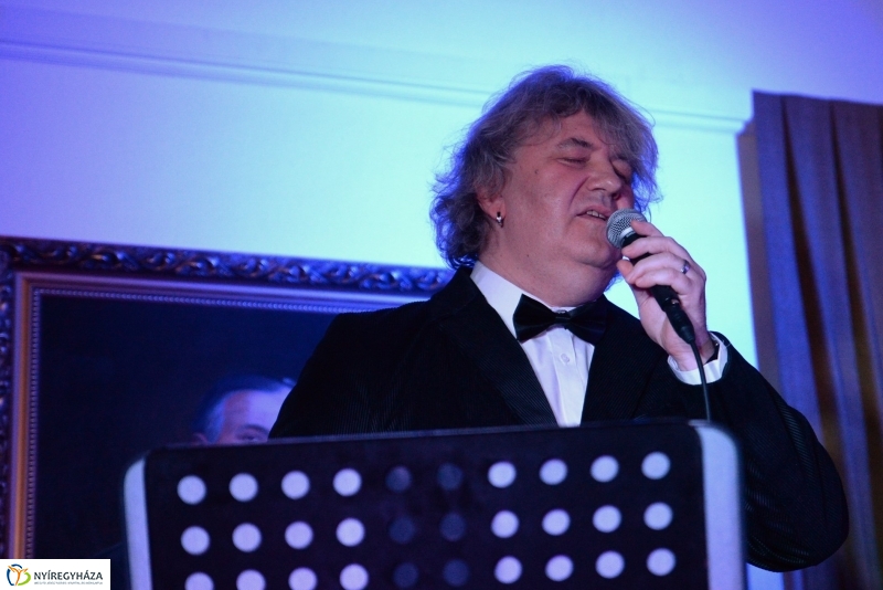 Egy este Granville-lel és Gerome-mal a Bencs Villában