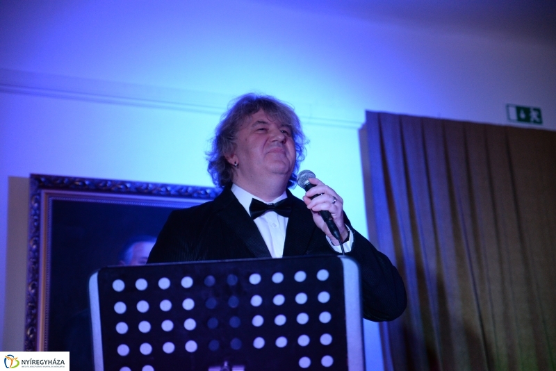 Egy este Granville-lel és Gerome-mal a Bencs Villában