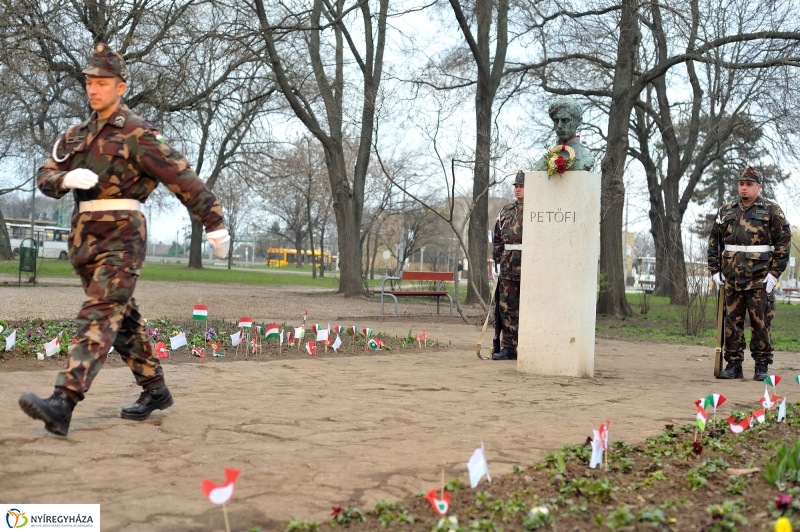 Megemlékezés kölcseysekkel