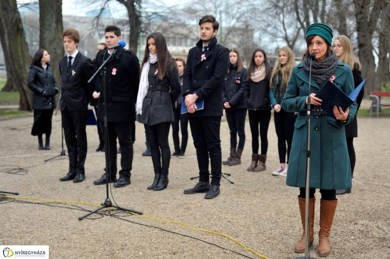 Megemlékezés kölcseysekkel