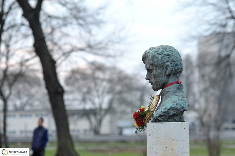 Megemlékezés kölcseysekkel